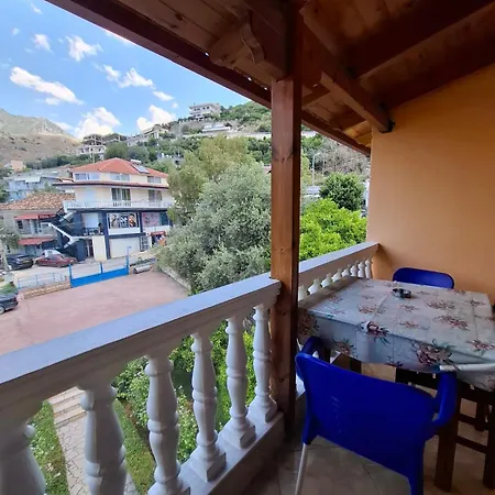 Mati'S Guesthouse * Borsh